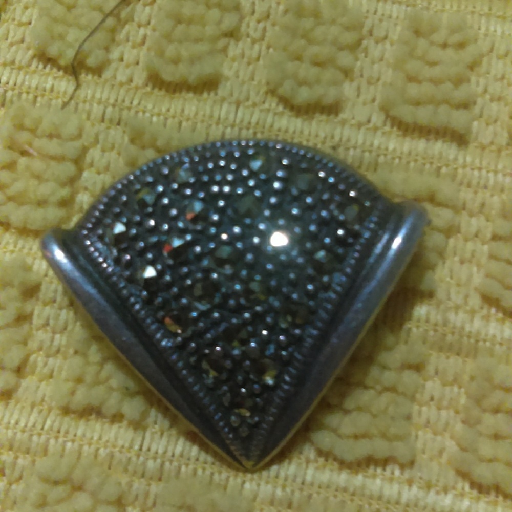 Sterling silver brooch